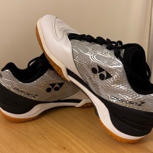 Comfortz Women's Silver and Black Sneakers